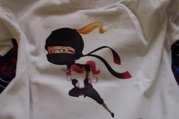 Mal was anderes: Ein T-Shirt für Düsselgirl :-)